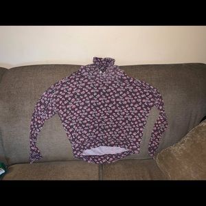 Flower sweater top! Long sleeve